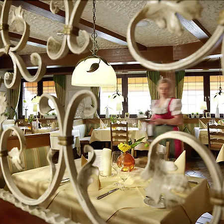 ランドガストホフ ツム ラム 3*