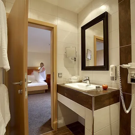 Landgasthof Zum Lamm Hotel